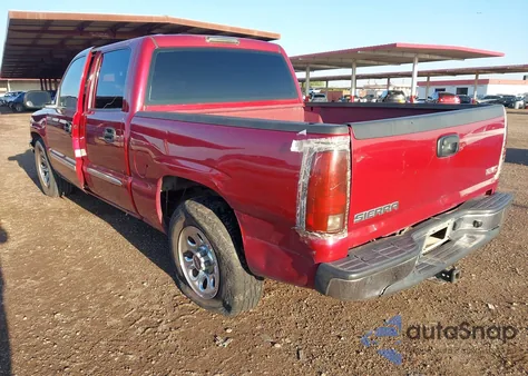 2006 GMC Sierra 1500 Sl z USA, uszkodzony, nr VIN 2GTEC13V261348812
